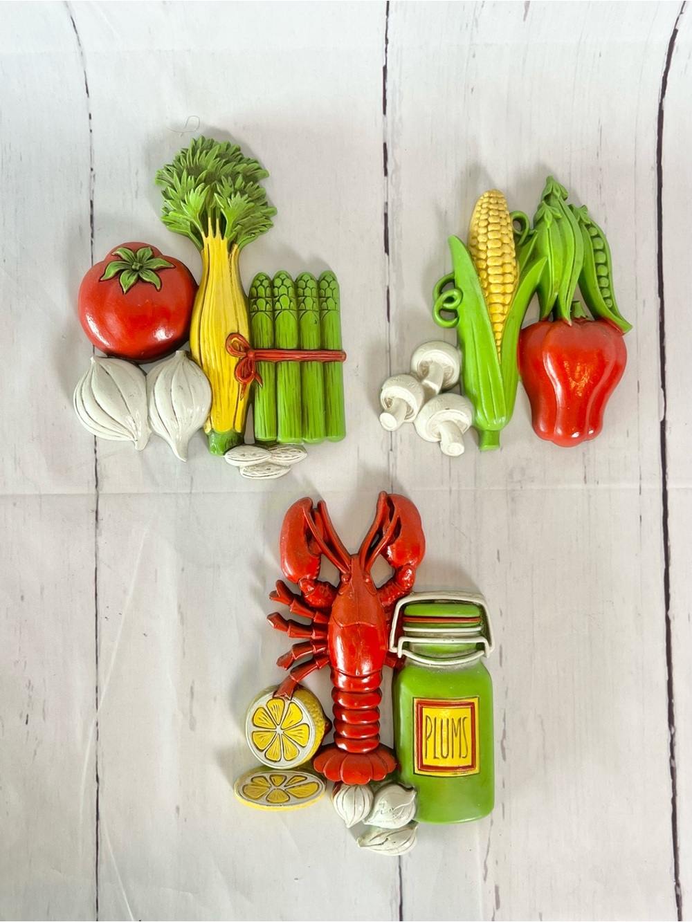 Vintage 1975 Homco Kitchen Wall Plaques Set of 3 Lobster Vegetables 70s Kitsch